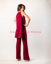 Load image into Gallery viewer, Completo casacca pantalone e mantella
