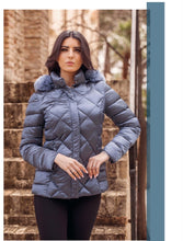 Load image into Gallery viewer, Piumini in PROMO BLACK FRIDAY
