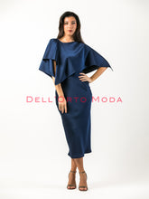 Carica l'immagine nel visualizzatore di Gallery, Blu raso sottoveste ( mantella €49)
