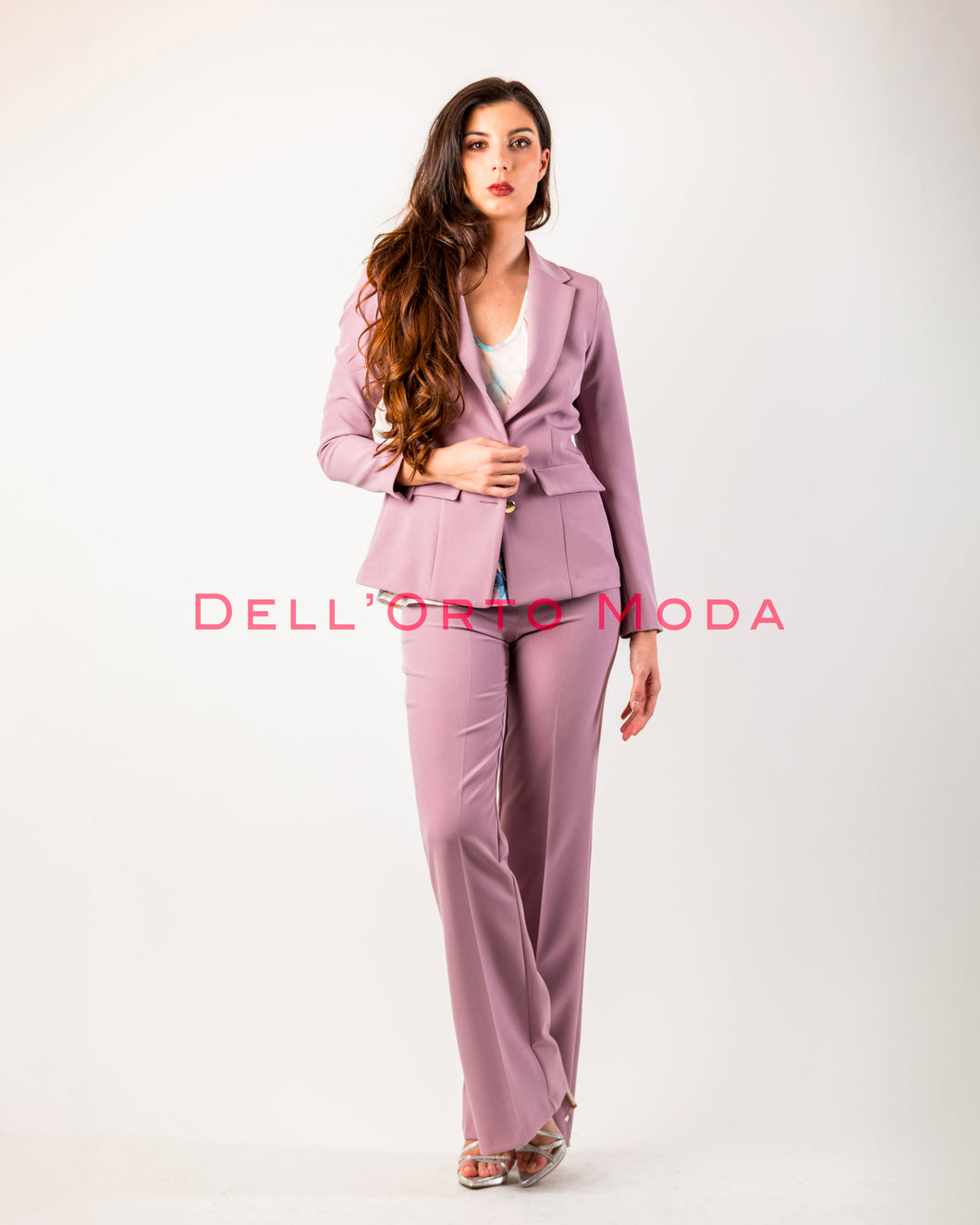 Completo giacca e pantalone rosa